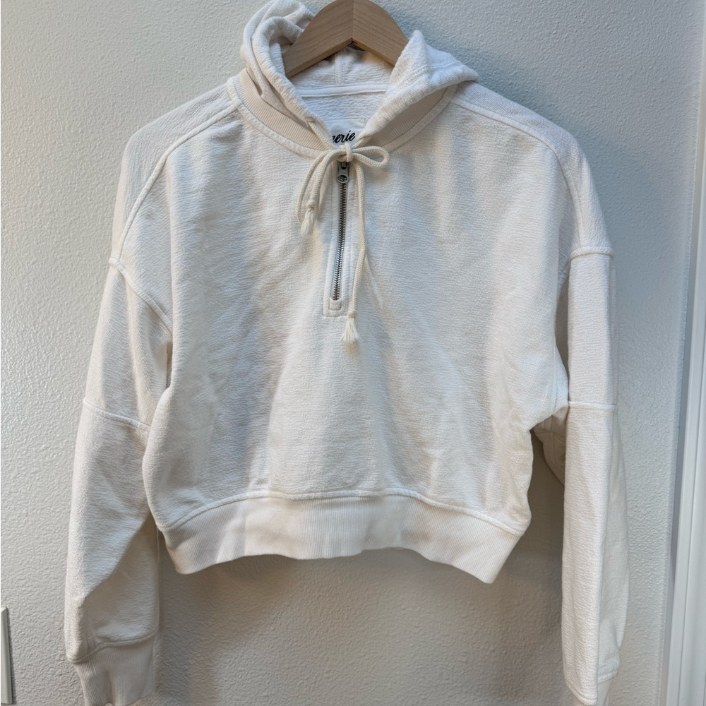 AERIE White cabincore cropped oversized quarter zip‎ hoodie